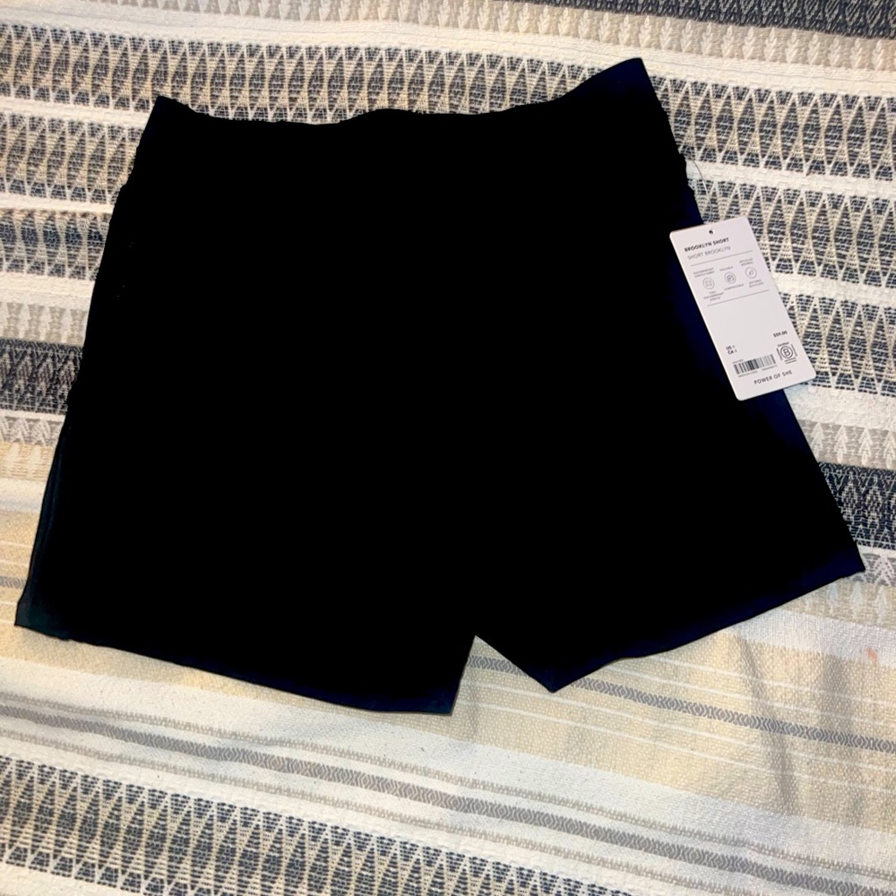 Athleta Brooklyn Short NWT